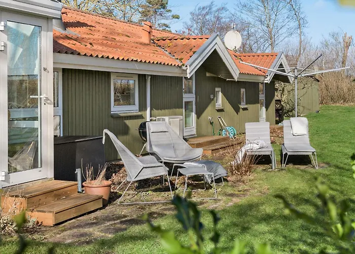 Ferienhaus 3 Bedroom Stunning In Mesinge