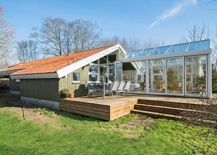 Ferienhaus 3 Bedroom Stunning In Mesinge